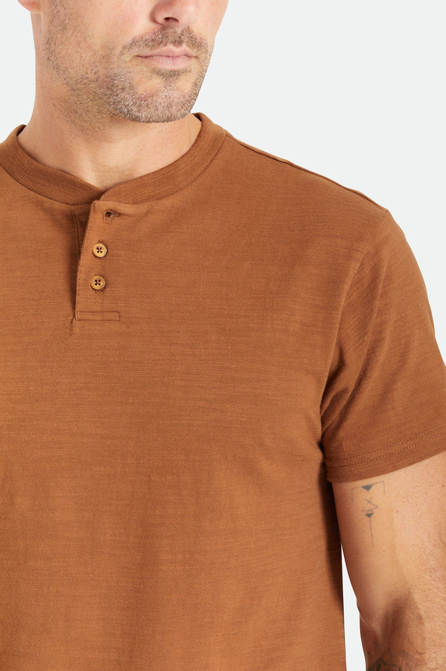 Prendas De Punto Brixton Basic Slub S/S Henley Hombre Marrones | 15YXKULER